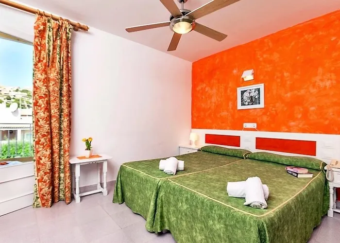 Don Miguel 포엔샤 항구